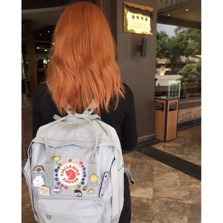 Balo kanken classic màu xám nhạt( tặng kèm pin cài )