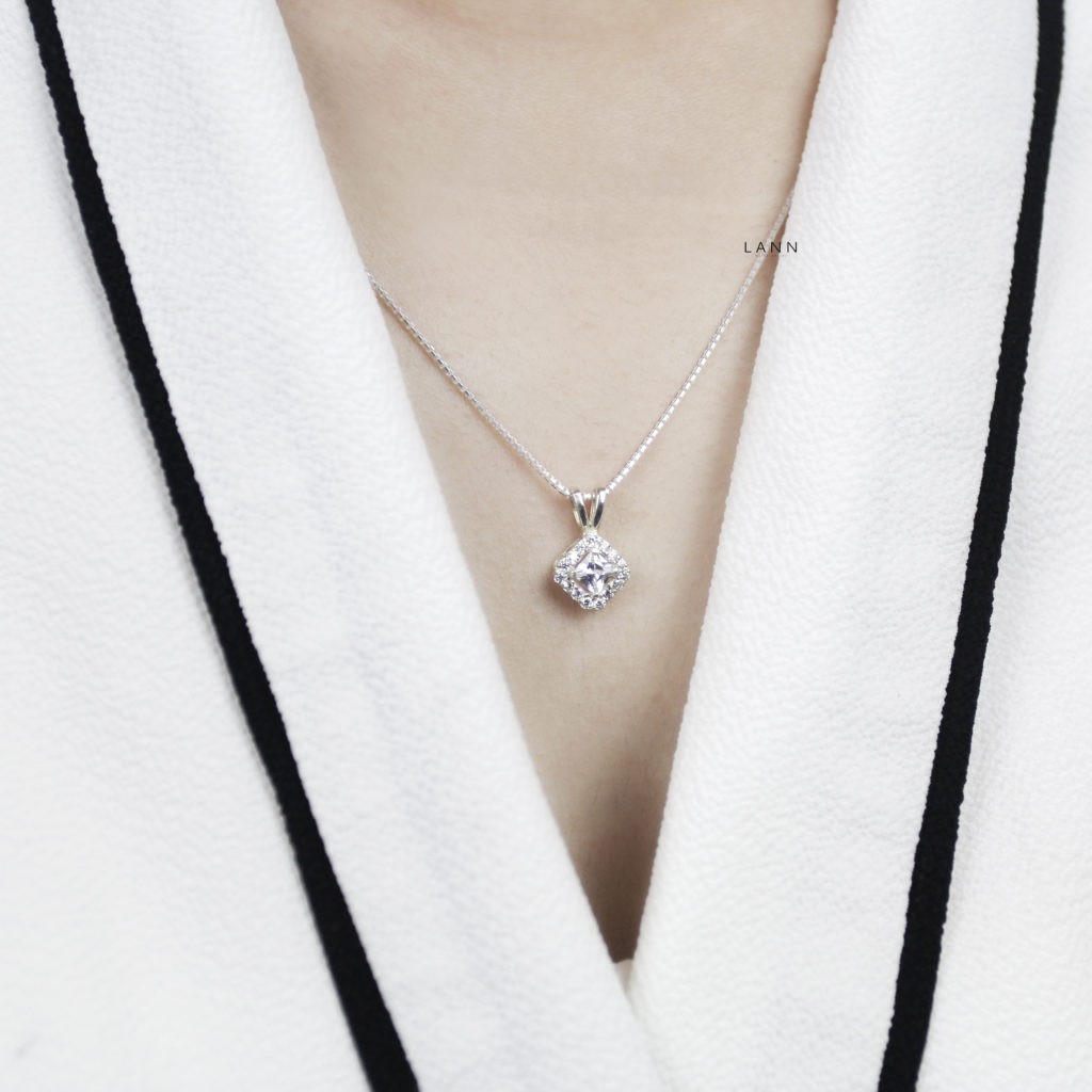 Vòng cổ ổ đá vuông 2 lớp BẠC S925 LANN N058