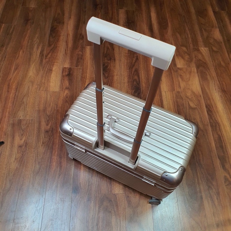 Máy triệt lông vali laser diode 808nm công nghệ mới nhất hiện nay