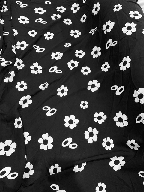 Áo Kimono Hoa Trắng