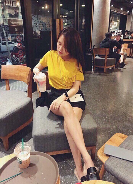 Áo phông trơn cổ tròn, túi bèo | BigBuy360 - bigbuy360.vn