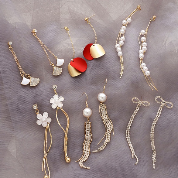 Đôi Bông Tai Dáng Rơi Họa Tiết Ngọc Trai Thời Trang Cho Nữ