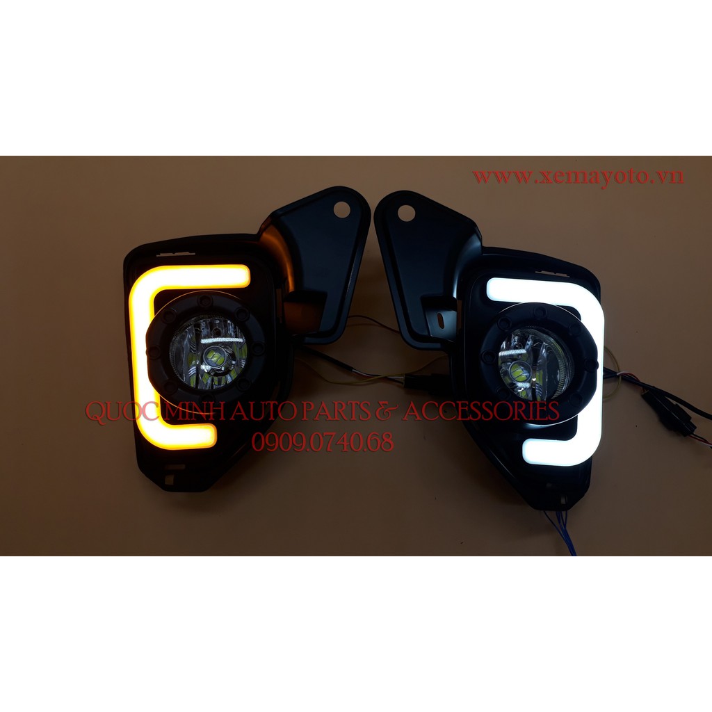 Đèn gầm cho Toyota Hiace