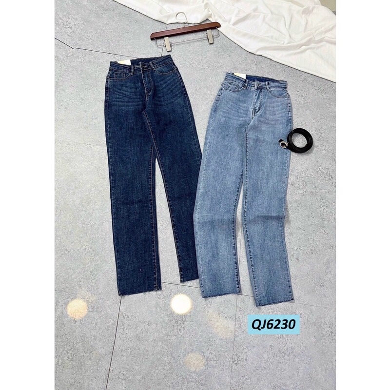 Quần jeans nữ ống đứng loe xuông, quần bò nữ lưng cao co dãn | WebRaoVat - webraovat.net.vn