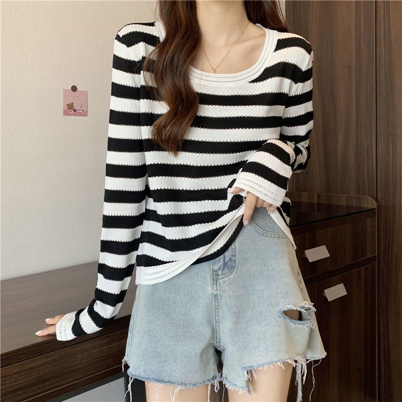 Áo Thun Tay Dài Họa Tiết Kẻ Ngang Hàn Quốc JL-TX-546