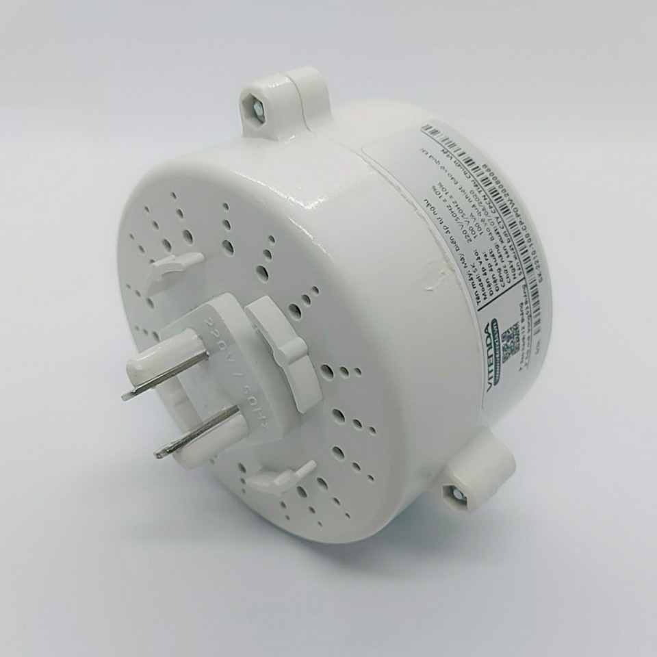 Ổ cắm đổi nguồn từ 220v về 100v công suất 100VA lõi đồng cao cấp VITENDA