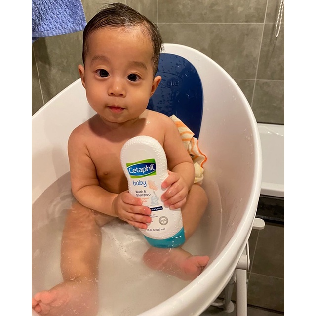 Sữa Tắm Cetaphil Kiêm Dầu Gội Baby Wash &amp; Shampoo With Organic Calendula 230ml