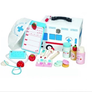 Bộ đồ chơi bác sĩ bằng gỗ