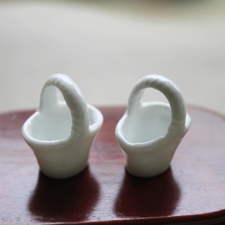 ST001 Giỏ hoa sứ