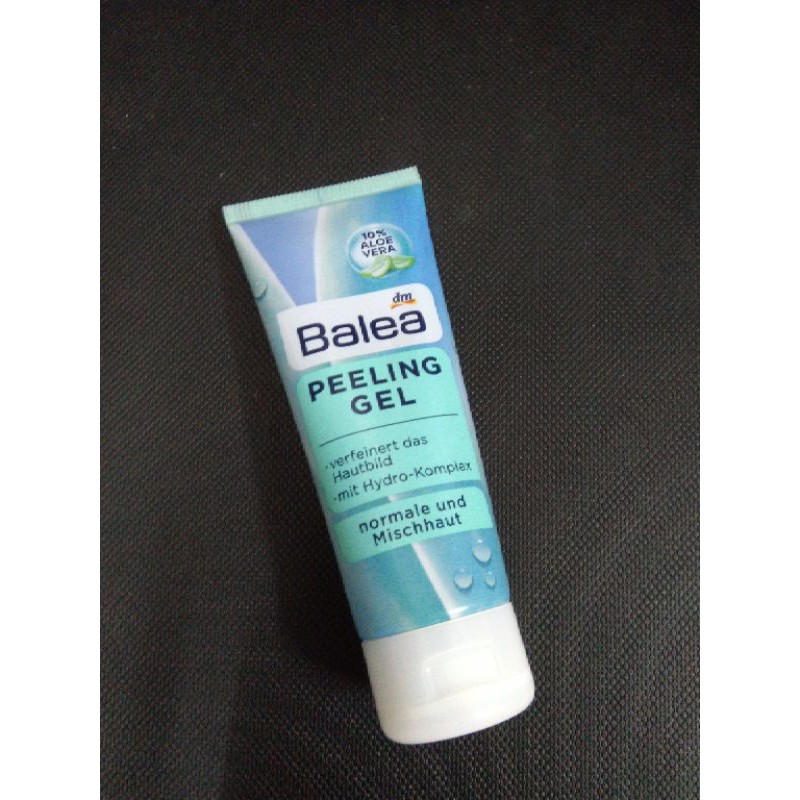 Tẩy da chết balea peeling gel .