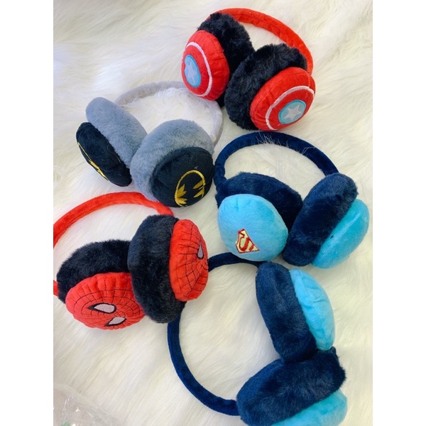 Chụp tai giữ ấm mùa đông cho bé hình Siêu nhân