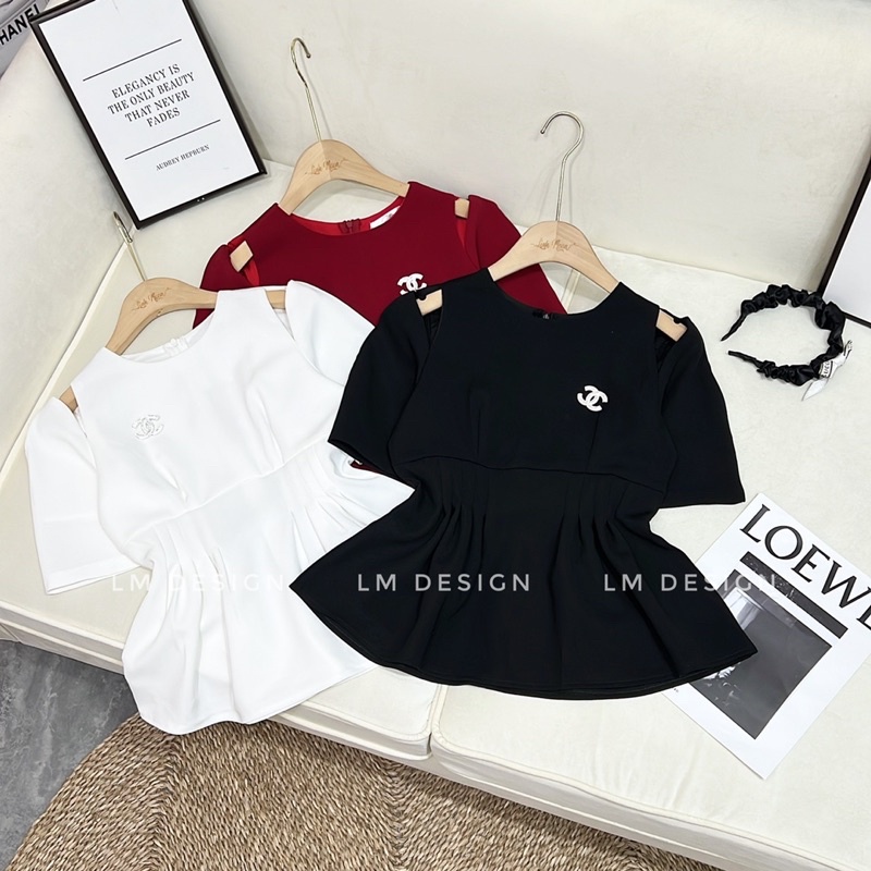 ÁO SƠ MI CHIẾT EO DÁNG XOÈ HỞ VAI KÈM TAG CHA NEL