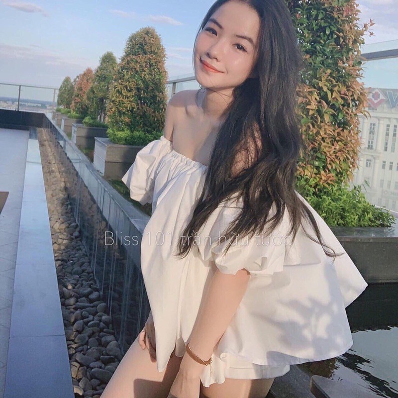 Áo Trễ Vai Tiểu Thư Tay Phồng Chất Đũi 2 Màu Be Trắng
