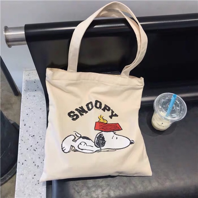 Túi tote Snoppy chất vải mềm mịn thời trang - Tặng dây buộc tóc hoa quả