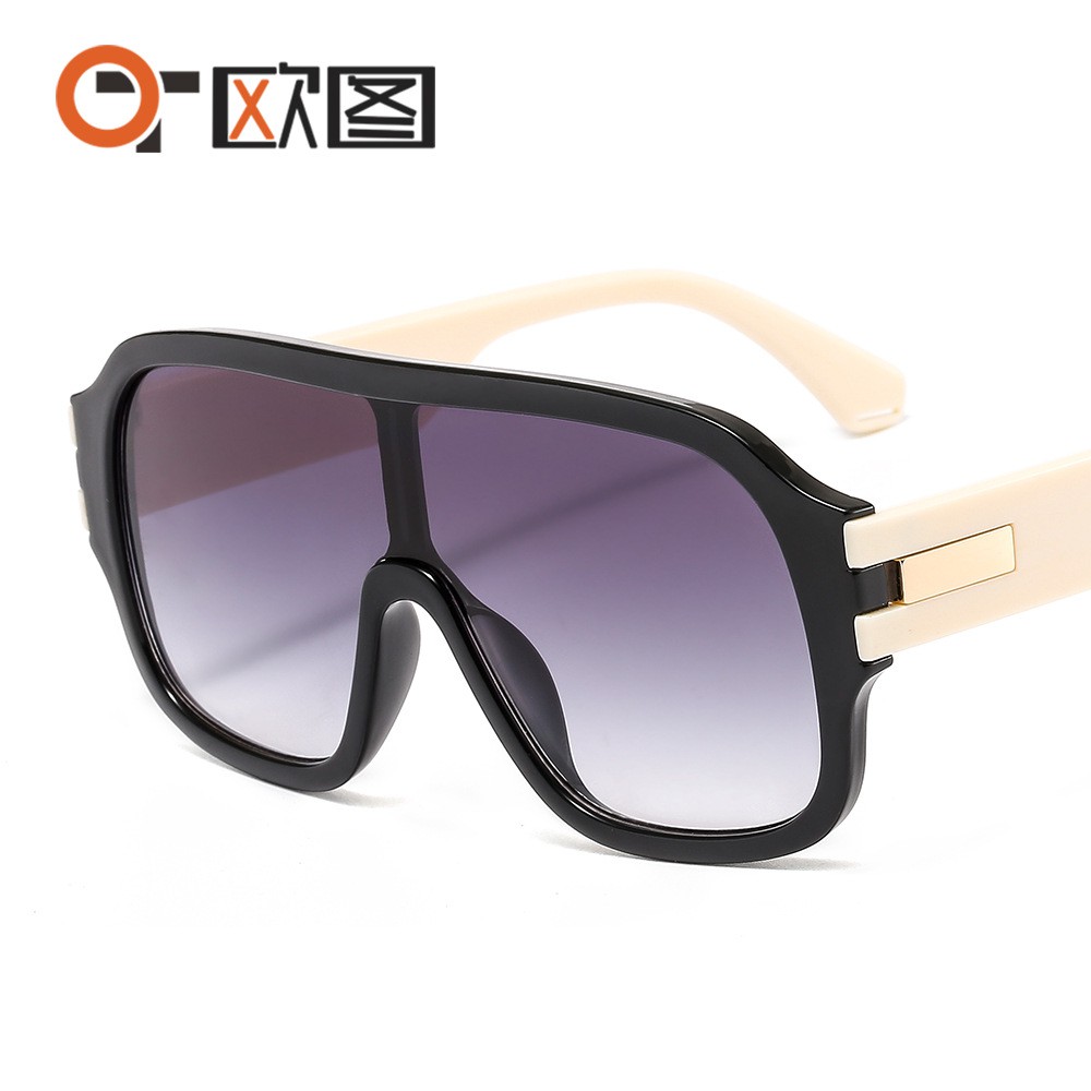 Kính Mát Tráng Gương Thời Trang 6927g