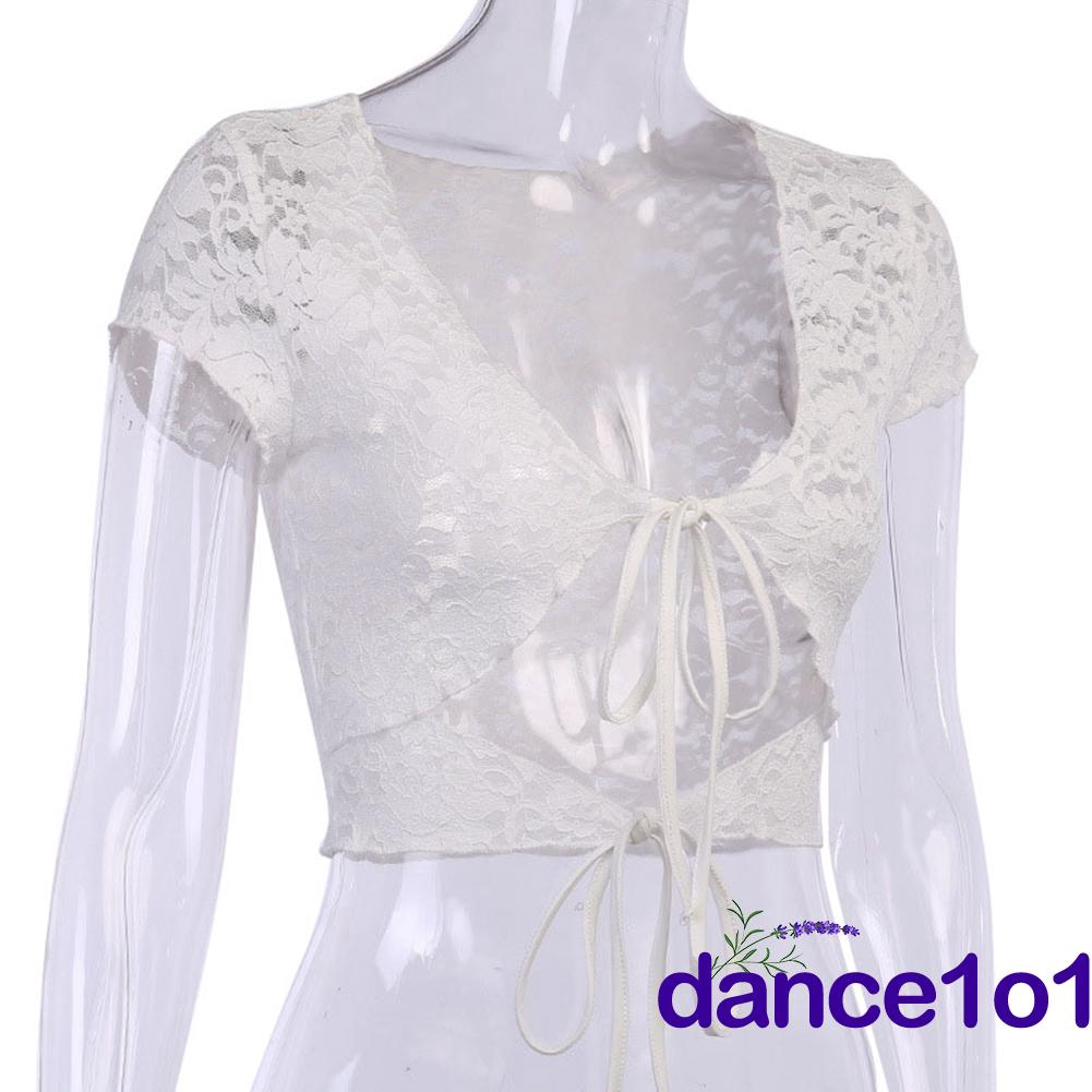 Áo croptop tay ngắn phối ren hoa xinh xắn gợi cảm dành cho nữ