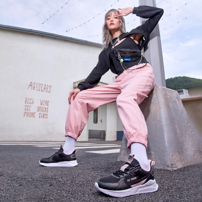 361 Degrees Women's Casual Shoes Sneakers Breathable Comfortable Lightweight 682136704V