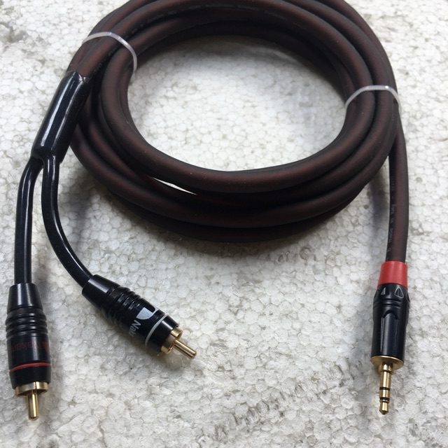 Dây 3.5 ra 2 av dài 3m