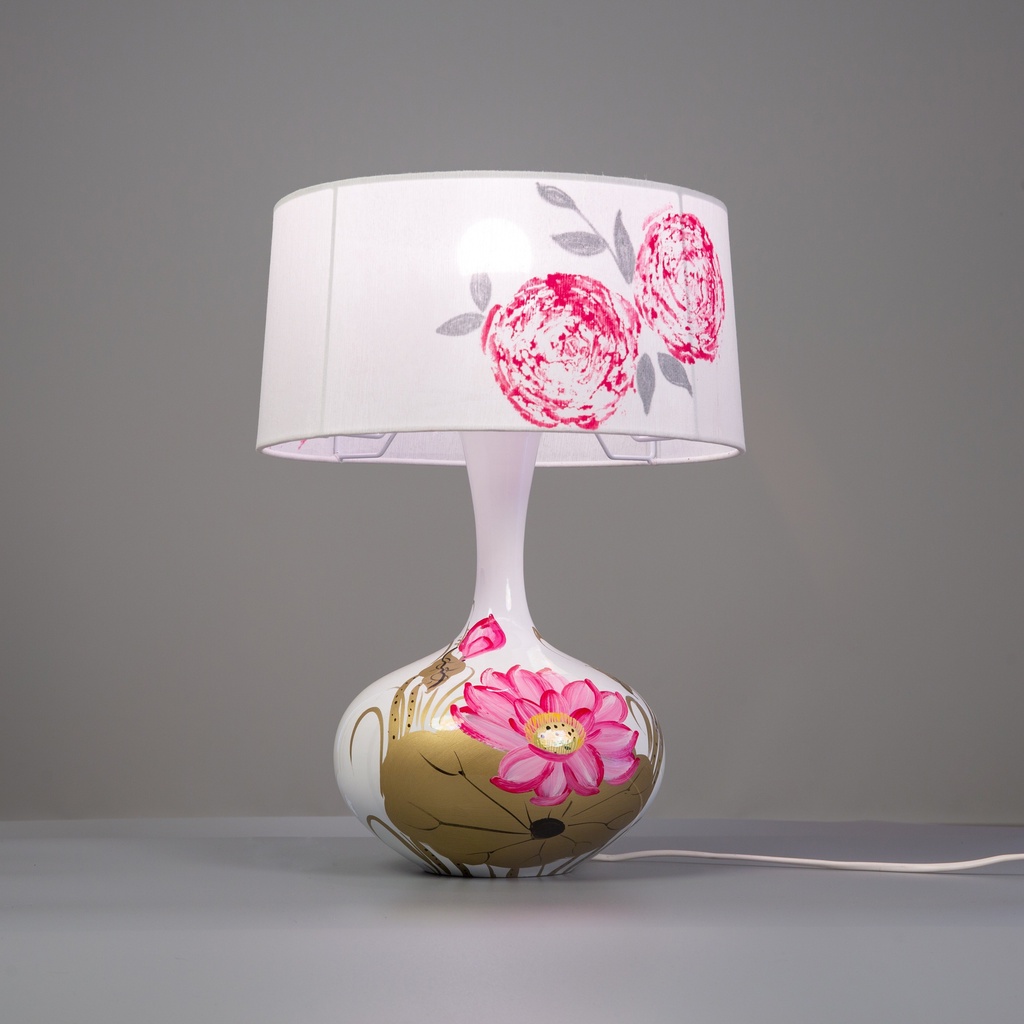 Đèn Bàn Gốm Hoa Hồng Vẽ Tay GO104 Vietmake, Đèn Trang Trí Phòng Khách