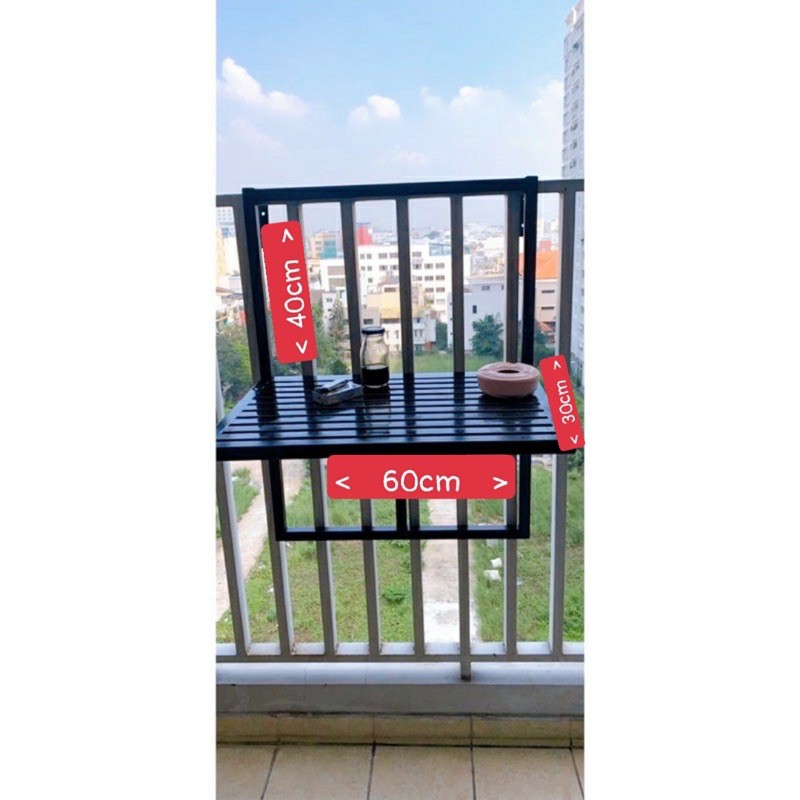Bàn treo ban công gấp được màu đen GREEN HOME