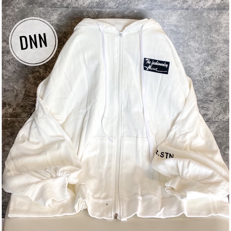 Áo khoác nỉ chữ cái  chất nỉ ngoại dầy đẹp, mũ 2 lớp, in đẹp, size dưới 65kg mã 10 | BigBuy360 - bigbuy360.vn