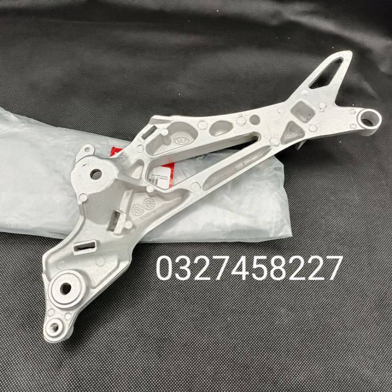 Cặp đùi pass nhôm gác chân sau xe WAVE RSX 100 zin Honda
