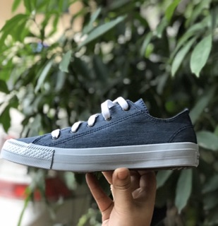 Giày Sneaker Nữ C.V Chính Hãng💯
