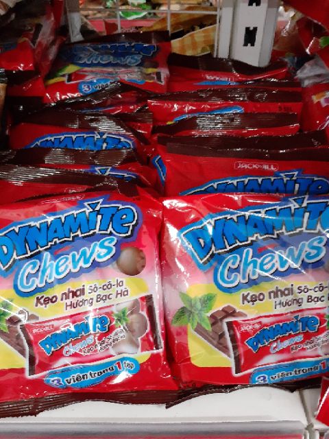 Kẹo Dynamite chew 3 viên socola bạc hà 125g