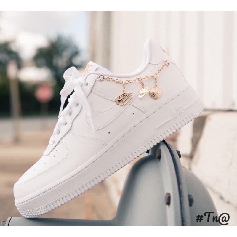 GIÀY THỂ THAO MIX CHARM 2022