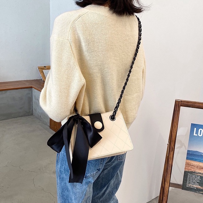 Túi xách đeo chéo nữ giá rẻ đẹp đi chơi phong cách thời trang hàn quốc dễ thương cute DC360
