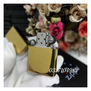 Vỏ bat lua Zippoo Vàng trơn mã sp V123