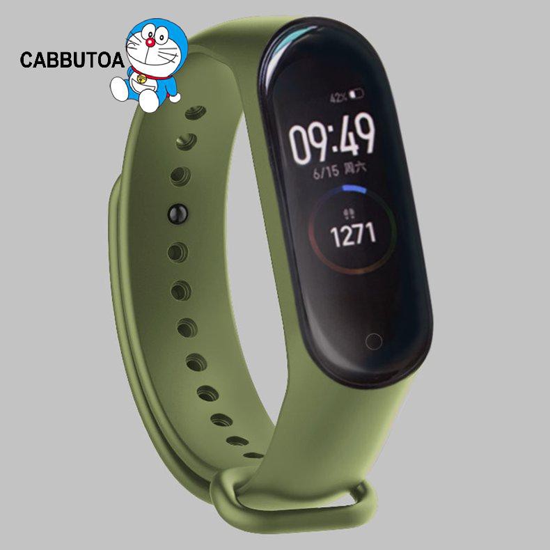 Dây Đeo Thay Thế Chất Liệu Silicon Thiết Kế Nhiều Lỗ Thời Trang Cho Xiaomi Mi Band 3 / 4