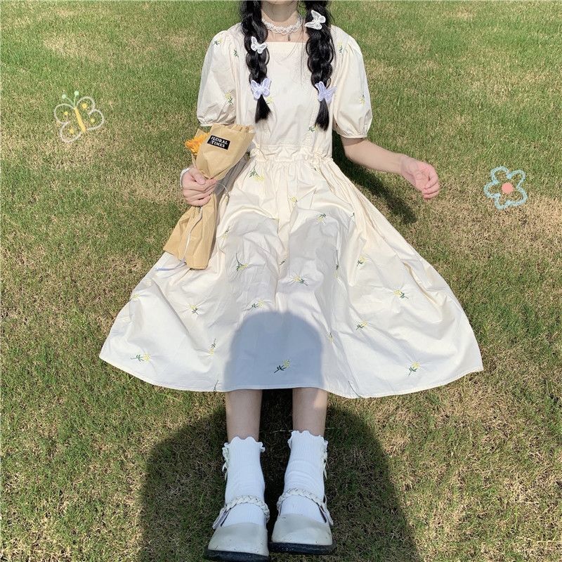 Đầm chữ A tay phồng ngắn họa tiết hoa nhỏ thời trang mùa hè mát mẻ và dễ thương phong cách Nhật Bản