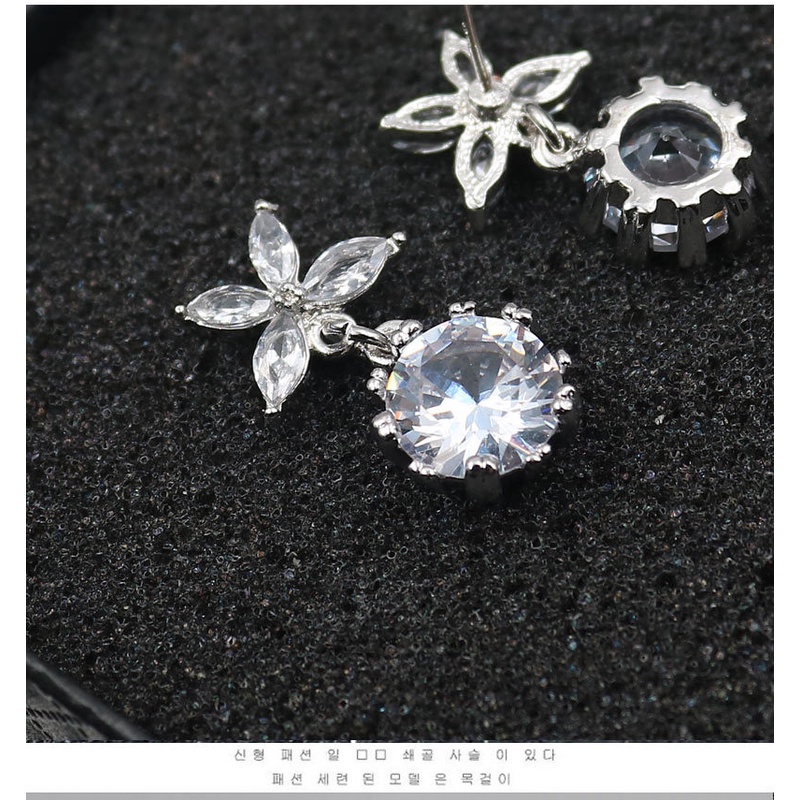 Đôi khuyên tai mạ bạc 925 đính đá thời trang sành điệu cho nữ