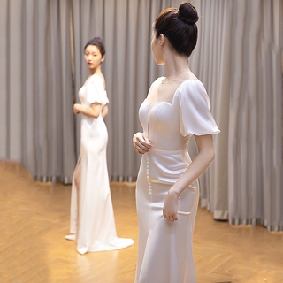 Váy cưới dáng đuôi cá sang trọng