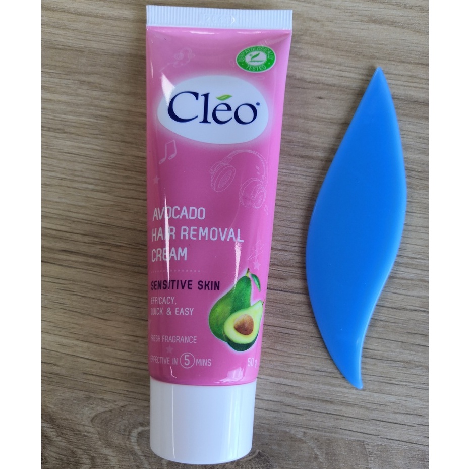 Cleo Kem Tẩy lông Sensitive Skin 50g (cho da nhạy cảm ) - chai màu hồng - có que gạt tiện lợi
