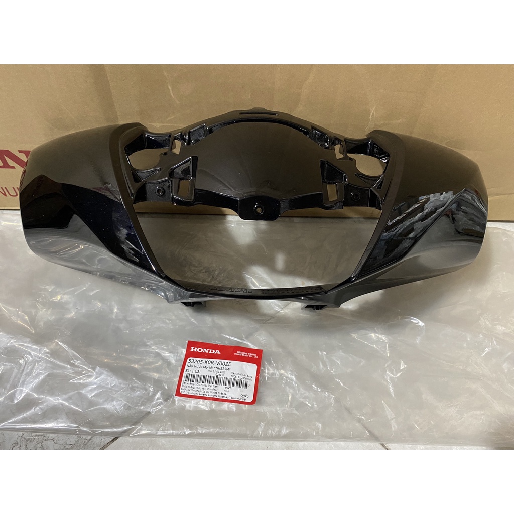 Nắp trước tay lái - bàn thờ HONDA SH 125&150 năm 2020-2021-2022-2023 màu Đen bóng. (53205K0RV00ZE)