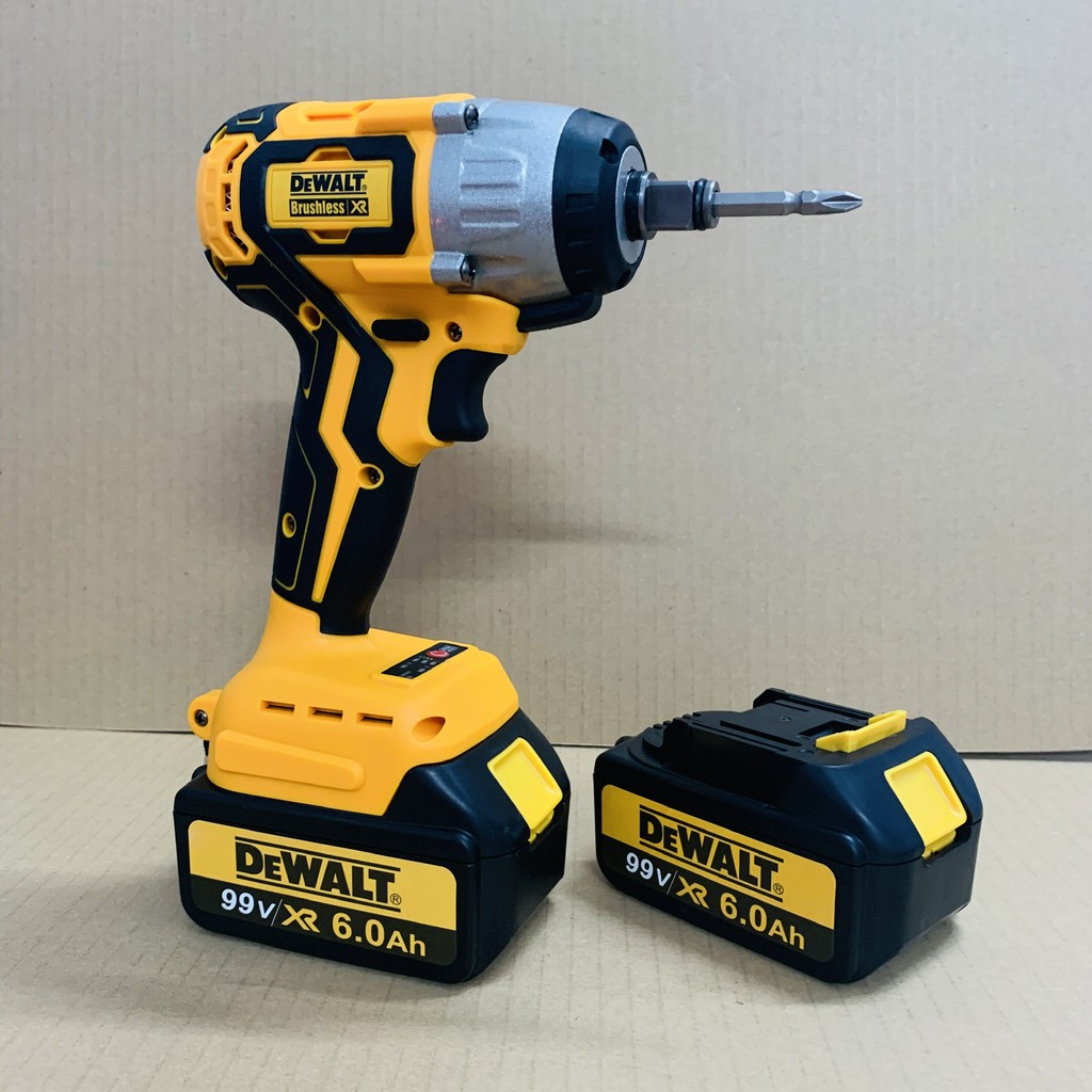 Máy siết bulong dùng pin không chổi than 99V Dewalt pin khủng 10 Cell