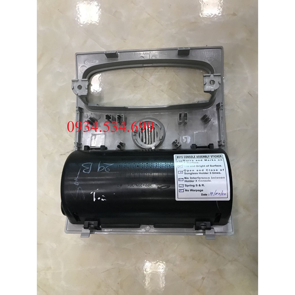 Vành đèn trần Hộp để kính , Ốp đèn trần Ranger , BT50 Chính hãng / AB391519D04BF3BMA / CN1Z58519A70DA