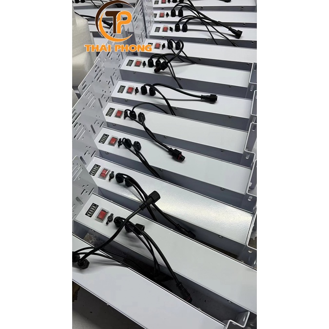 Bộ lưu trữ điện năng lượng mặt trời 12V cho camera, báo động, chiếu sáng, an ninh viễn thông