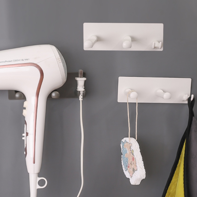 1 Giá Đỡ Máy Sấy Tóc Gắn Tường Tự Dính Đa Năng Kèm Móc Treo Khăn Tiện Dụng Cho Phòng Tắm