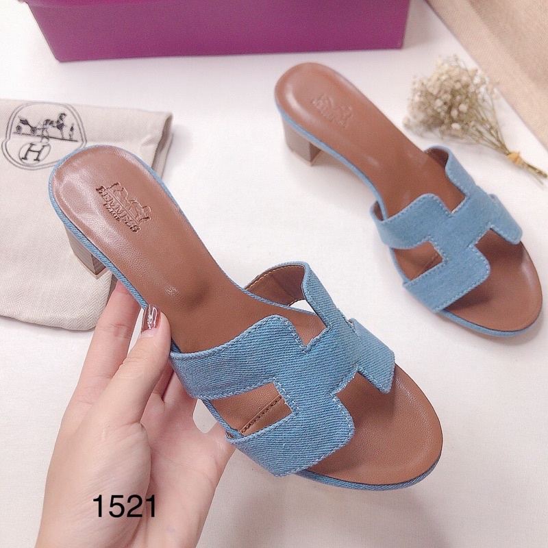 Guốc HM vải bò đế dập logo 5p