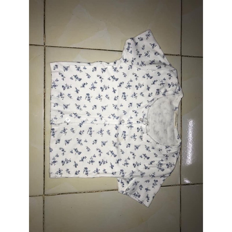 [Mã FAMAYWA giảm 10K đơn 50K] Áo croptop hoa nhí nút bấm vạt bầu siêu xinh ( Kèm ảnh thật ở cuối ) | BigBuy360 - bigbuy360.vn