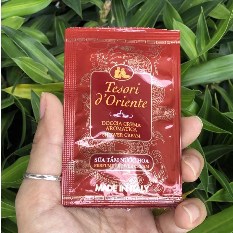 Gói Sữa Tắm Nước Hoa Tesori O'drient 7ml - Hương Tự Nhiên Lưu Hương Lâu