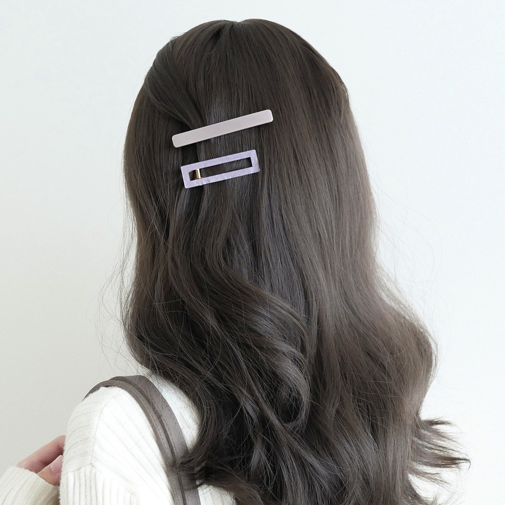 Bộ 3 cái kẹp tóc mỏ vịt acrylic màu kẹo in họa tiết trái tim thời trang ngọt ngào phối thoải mái