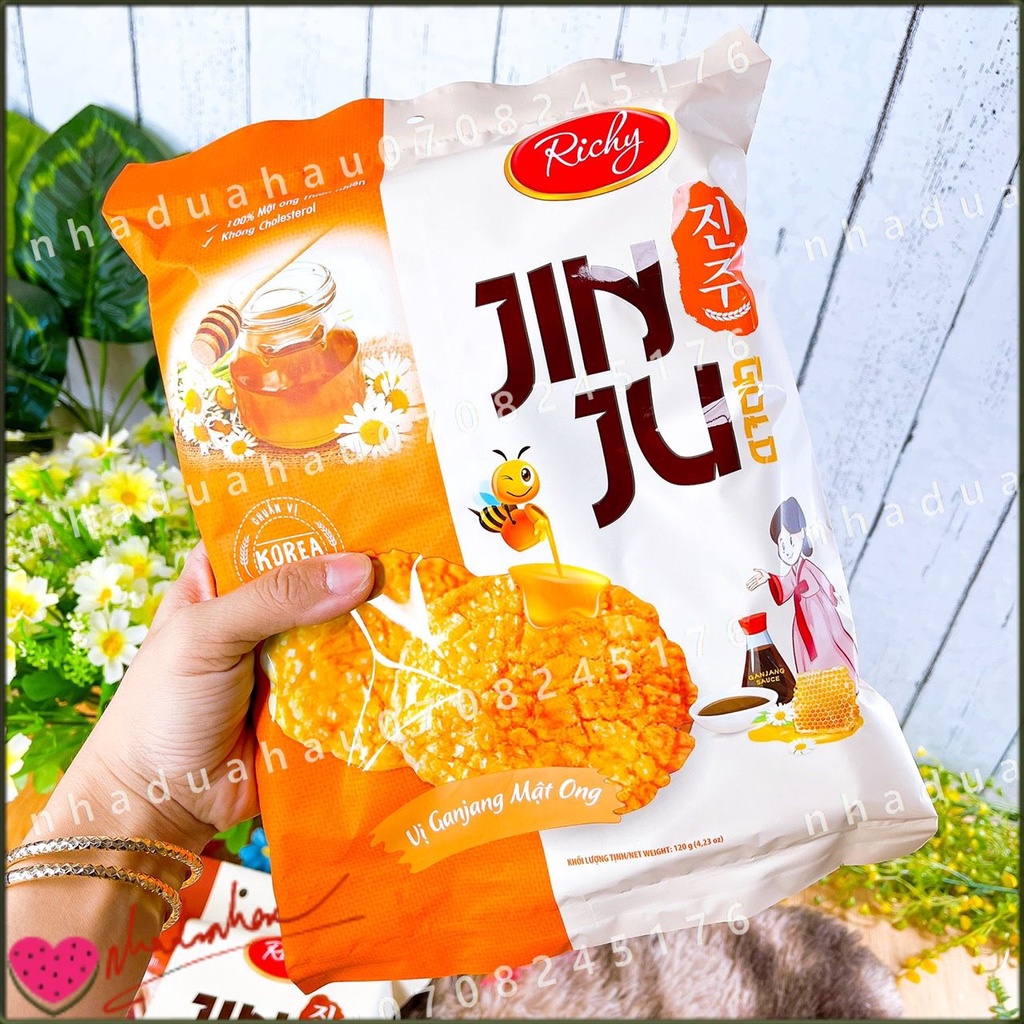 Một gói bánh gạo giòn vị bò nướng tiêu BBQ/ vị Ganjang mật ong JinJu  Hàn Quốc gói 120gam