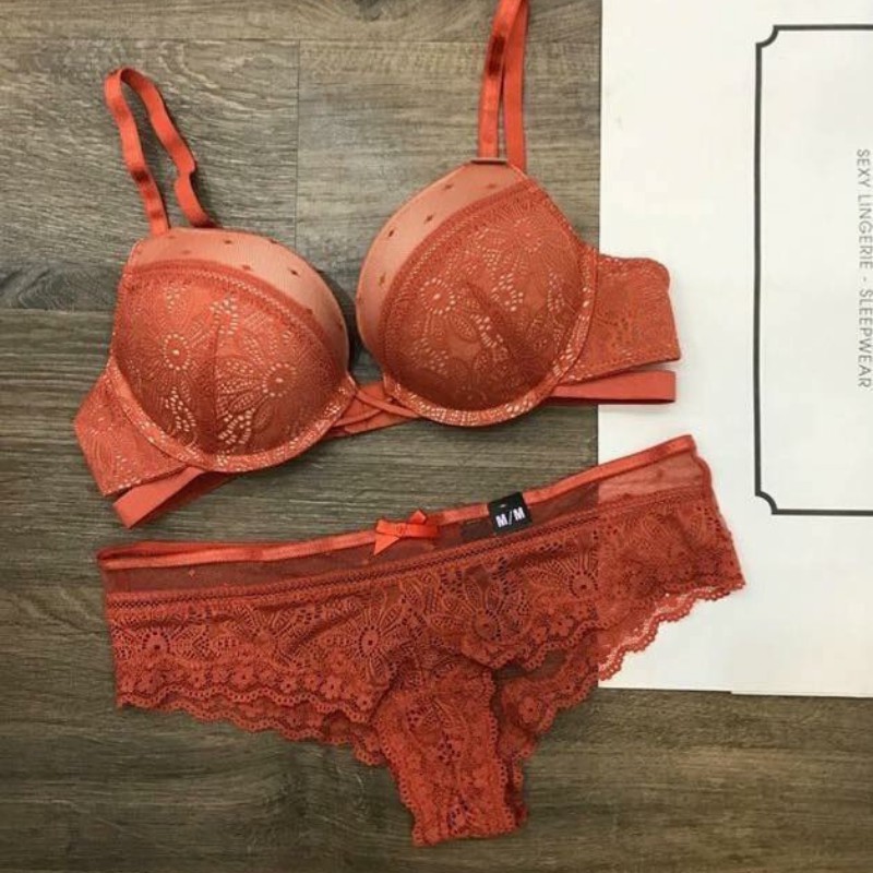 Bộ đồ lót B010 Vicky ren mút kép siêu đẩy có gọng | BigBuy360 - bigbuy360.vn