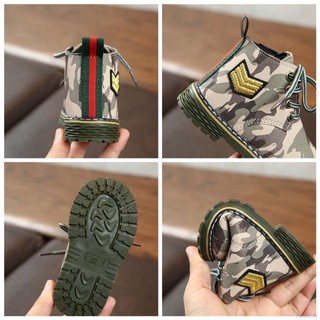 BOOT LÍNH RẰN RI
