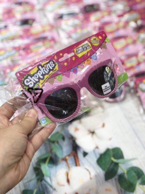 Kính thời trang cho bé