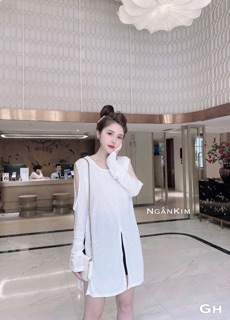 ÁO PHÔNG XẺ VẠT HỞ VAI